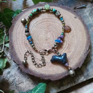 Witch Crow Leaves Charm Bracelet Magical Forest Jewelry Woodland Earthy Witch Bells Jewellery Elf Fairy Leaf Woods Anklet