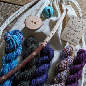 Wild Woodland Travelling Crochet Gift Set - Wild Crafted Crochet Hook Handspun Art Yarn Hand Dyed Yarns Wooden Forest Button Elf Bell Pouch